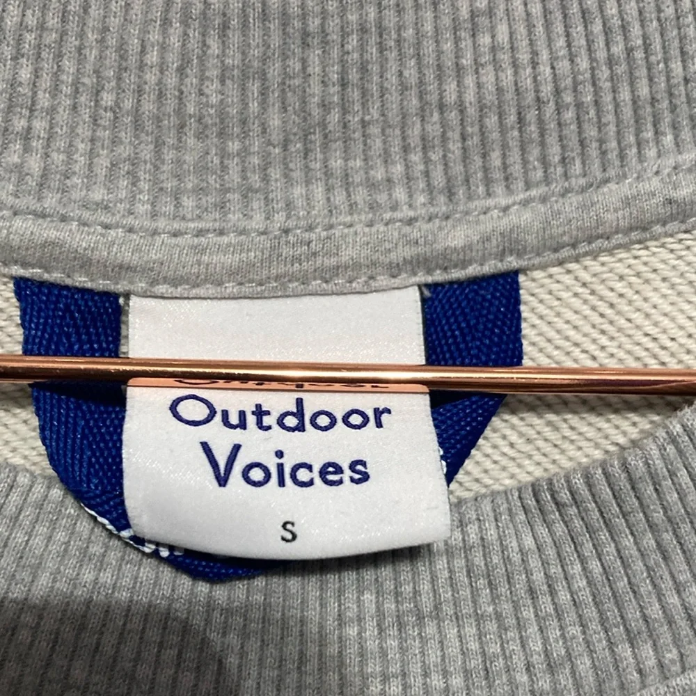 NWT OUTDOOR VOICES Move‎ Your Body Sweatshirt In Heather Grey